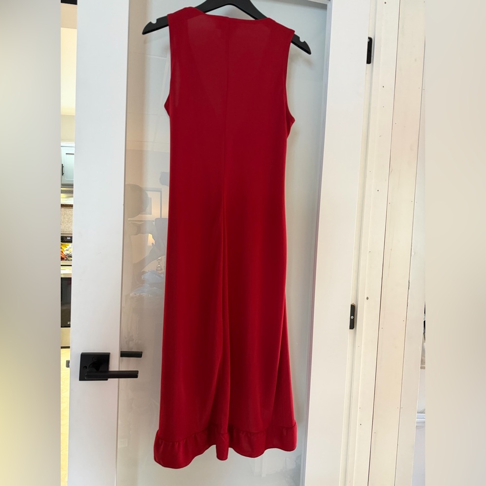 Chic Asymmetrical Red Dress - Picture 2 of 3